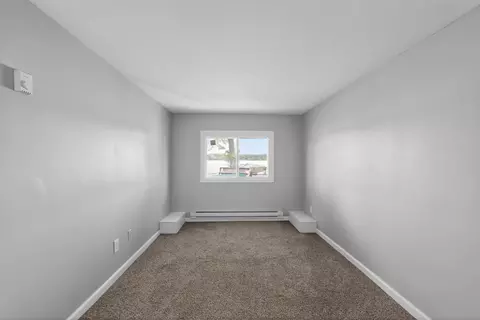 Bedroom - 2627 Commerce Blvd, Mound, MN 55364 photo 6 of 6