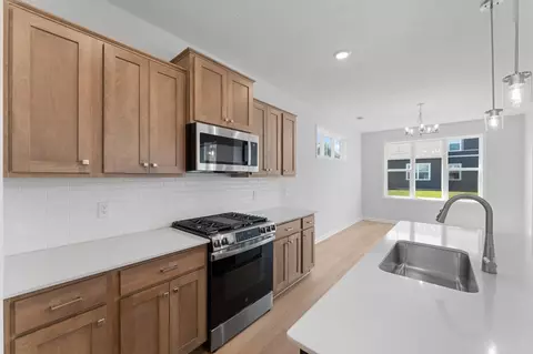 Kitchen - 20075 79th Ave, Corcoran, MN 55340 photo 2 of 3