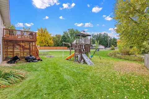 Exterior - 1601 Maple Ave, Buffalo, MN 55313 photo 10 of 10