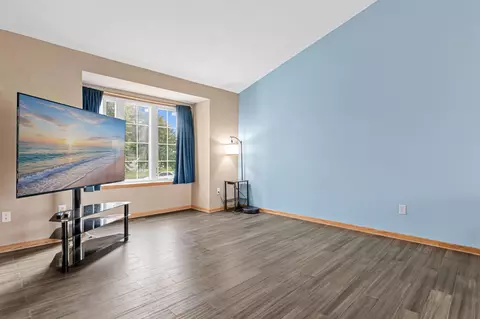 Living - 1601 Maple Ave, Buffalo, MN 55313 photo 1 of 2
