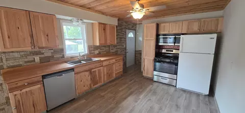 Kitchen - 313 Oak St S, Onamia, MN 56359 photo 2 of 3