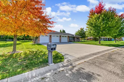 1949 Middle Creek Rd, Detroit Lakes, MN 56501