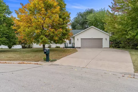 1158 Valley View Rd, Lake City, MN 55041