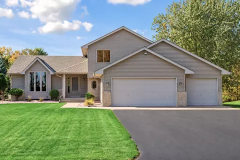 5425 Teakwood Ln N, Plymouth, MN 55442
