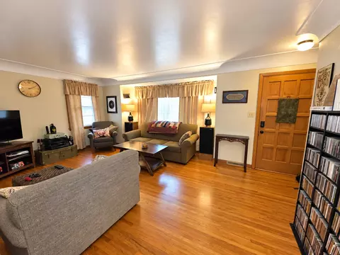 Living - 1012 Becker Ave SE, Willmar, MN 56201 photo 2 of 3