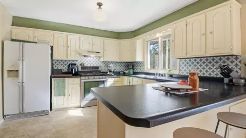 Kitchen - 2111 55th Ave, Baldwin, WI 54002 photo 1 of 3