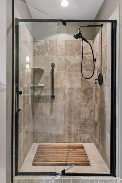 Bath - 6020 Mill St, Shorewood, MN 55331 photo 5 of 5