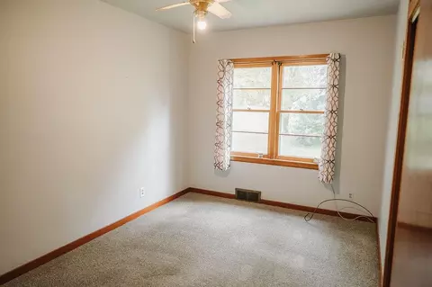 Bedroom - 313 E Willis St, Elmore, MN 56027 photo 4 of 8