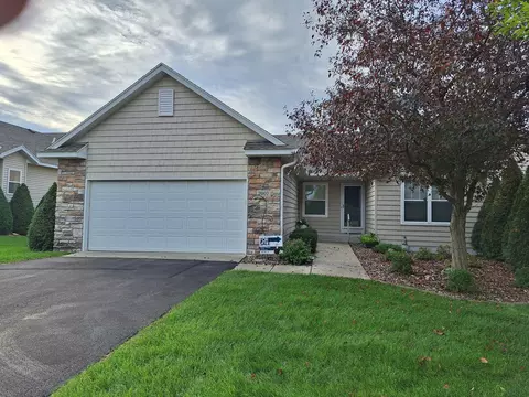 Exterior - 2007 14th St NE, Faribault, MN 55021 photo 2 of 9