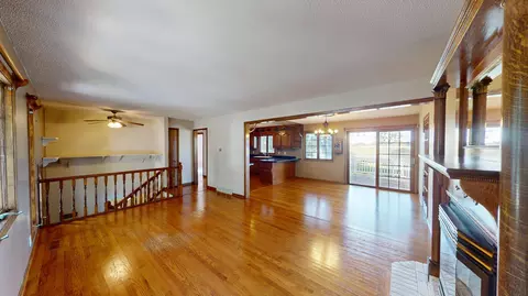Living - 2129 Highland Ave, Albert Lea, MN 56007 photo 3 of 6