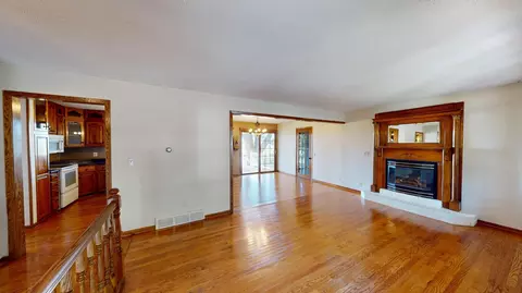 Living - 2129 Highland Ave, Albert Lea, MN 56007 photo 2 of 6