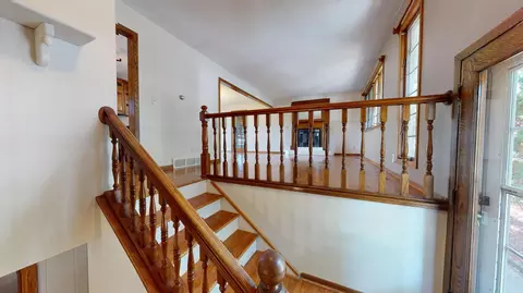 Entry Way - 2129 Highland Ave, Albert Lea, MN 56007 photo 1 of 1