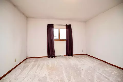 Bedroom - 114 E Wilmar St, Rollingstone, MN 55969 photo 3 of 6