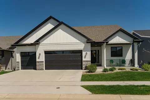 1639 Hadley Creek Dr NE, Rochester, MN 55906