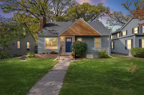 4257 Ewing Ave N, Robbinsdale, MN 55422