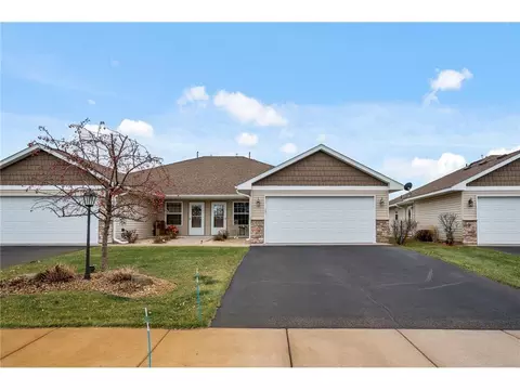 5197 383rd St, North Branch, MN 55056
