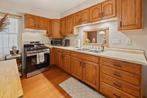 Kitchen - 113 16th Ave N, Saint Cloud, MN 56303 photo 4 of 5