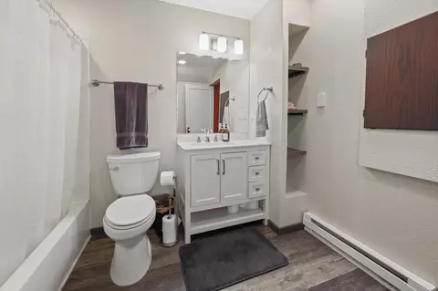 Bath - 113 16th Ave N, Saint Cloud, MN 56303 photo 1 of 3