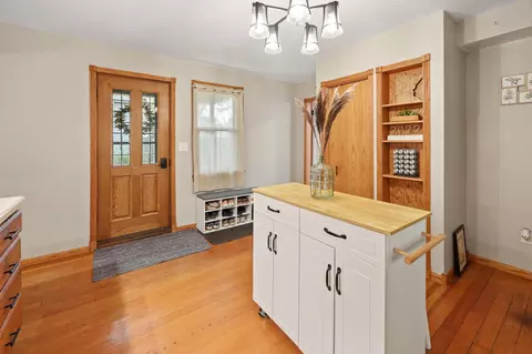 Entry Way - 113 16th Ave N, Saint Cloud, MN 56303 photo 4 of 6