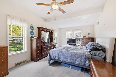 Bedroom - 533 E Maple St, River Falls, WI 54022 photo 1 of 3