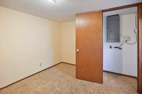 Bedroom - 106 3rd St N, Dundas, MN 55019 photo 6 of 7
