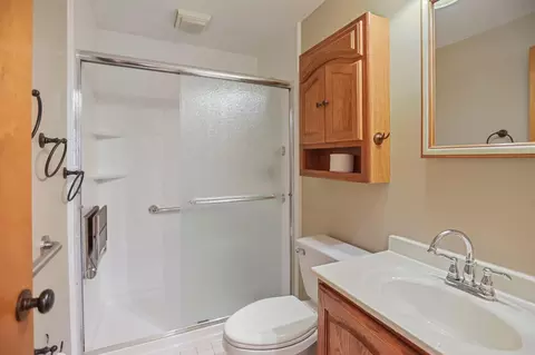Bath - 106 3rd St N, Dundas, MN 55019 photo 1 of 3