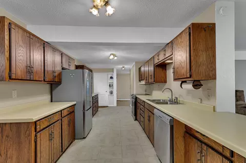 Kitchen - 22896 Chapel Hill Rd, Cold Spring, MN 56320 photo 2 of 4