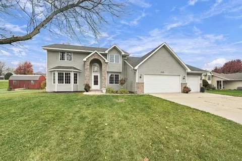 508 Lady Slipper Ave NE, New Prague, MN 56071