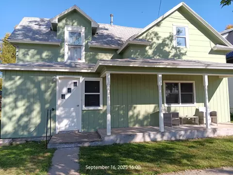 416 Martin Ave, Belgrade, MN 56312
