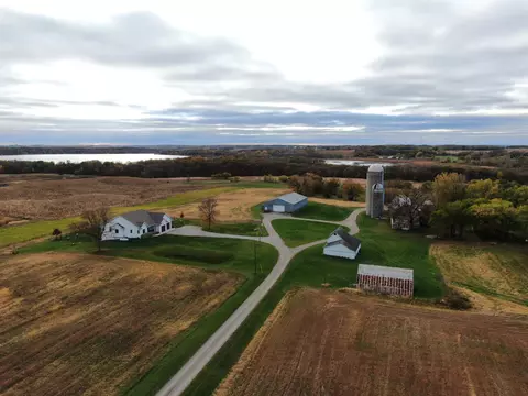 18349 244th Ave, Paynesville, MN 56362