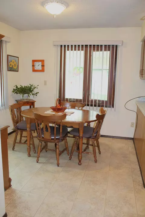Dining - 220 3rd Ave NE, Plainview, MN 55964 photo 1 of 1