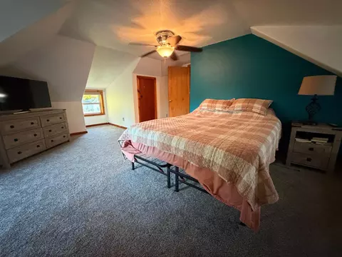Bedroom - 301 12th Ave E, Lisbon, ND 58054 photo 3 of 5