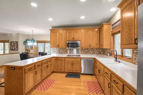 Kitchen - 10512 Hidden Oaks Ln N, Champlin, MN 55316 photo 4 of 4