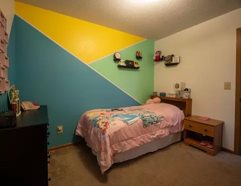 Bedroom - 801 19th St SE, Willmar, MN 56201 photo 3 of 8