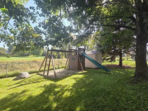 Exterior - 801 19th St SE, Willmar, MN 56201 photo 7 of 11