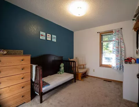 Bedroom - 801 19th St SE, Willmar, MN 56201 photo 5 of 8