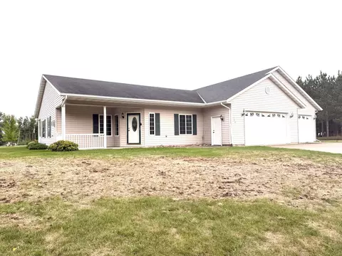 386 Lake Ave NE, Clearbrook, MN 56634