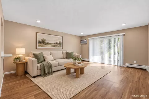 10211 Cedar Lake Rd #115, Minnetonka, MN 55305