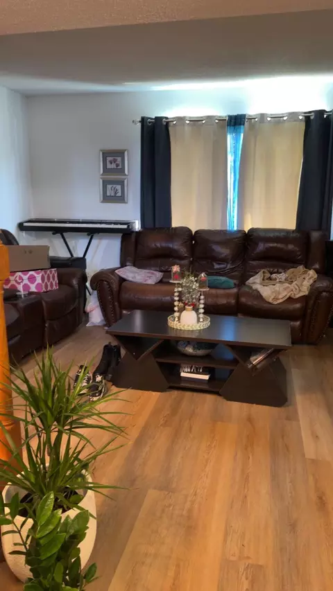 Living - 3282 Dodd Ln, Eagan, MN 55121 photo 2 of 2