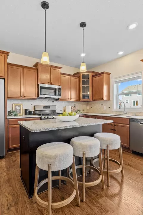 19250 Indora Trl, Lakeville, MN 55044