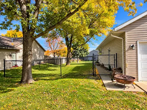 Exterior - 1303 19th Ave SE, Willmar, MN 56201 photo 2 of 2