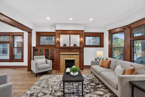 3121 Park Ave, Minneapolis, MN 55407