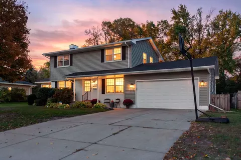 4401 78th Ave N, Brooklyn Park, MN 55443