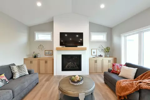 Living - 3155 Archer Pl S, Fargo, ND 58104 photo 4 of 4