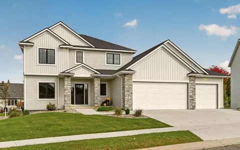 2219 Glady Ln NE, Rochester, MN 55906