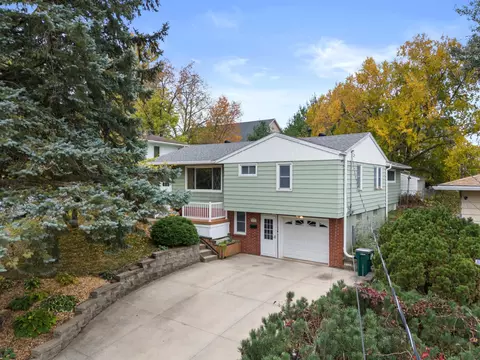 417 21st Ave SW, Rochester, MN 55902