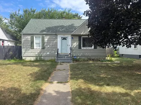 5136 Dupont Ave N, Minneapolis, MN 55430