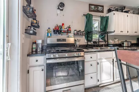 Kitchen - 810 E Junius Ave, Fergus Falls, MN 56537 photo 4 of 4