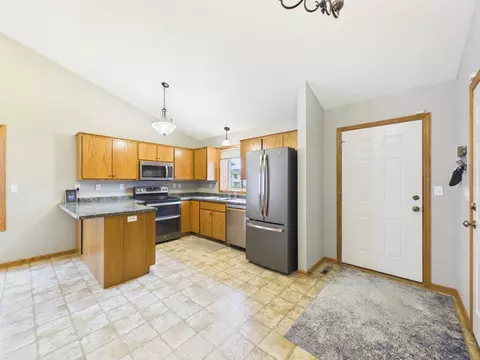 Entry Way - 6724 Black Spruce St, Saint Cloud, MN 56303 photo 1 of 2