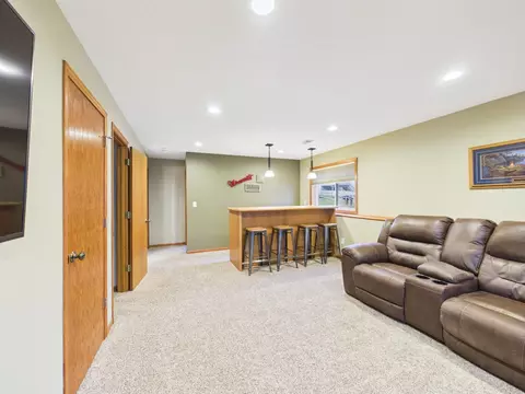 Living - 6724 Black Spruce St, Saint Cloud, MN 56303 photo 6 of 7